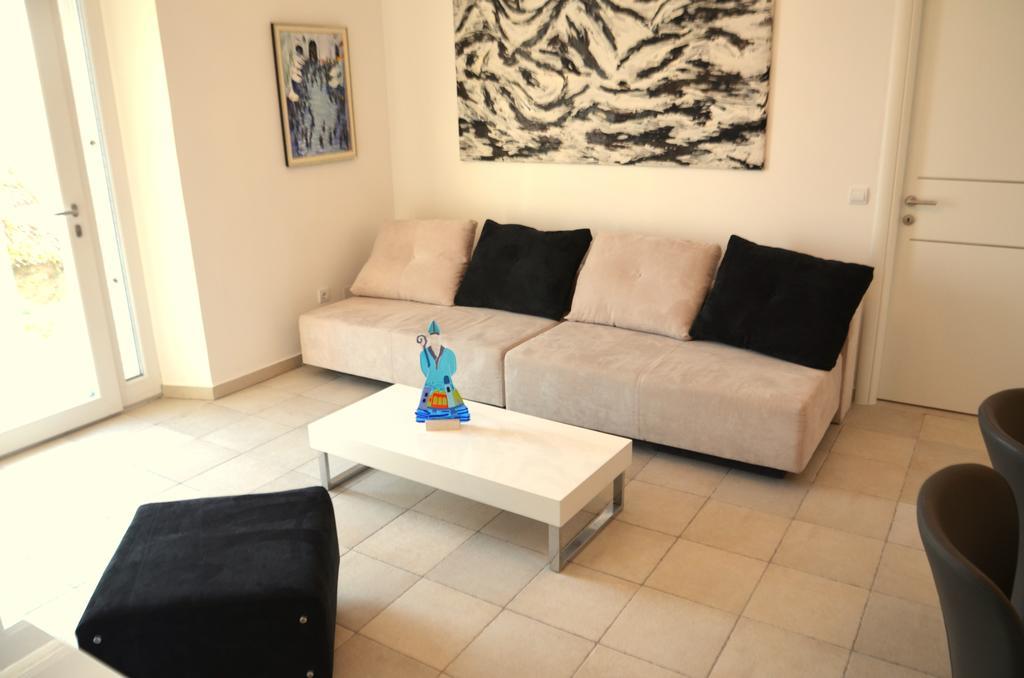Apartment Chic Ploce دوبروفينك الغرفة الصورة